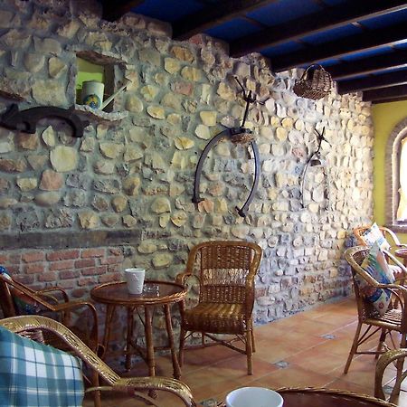 Conjunto Hotelero La Pasera Soto De Cangas Exterior photo