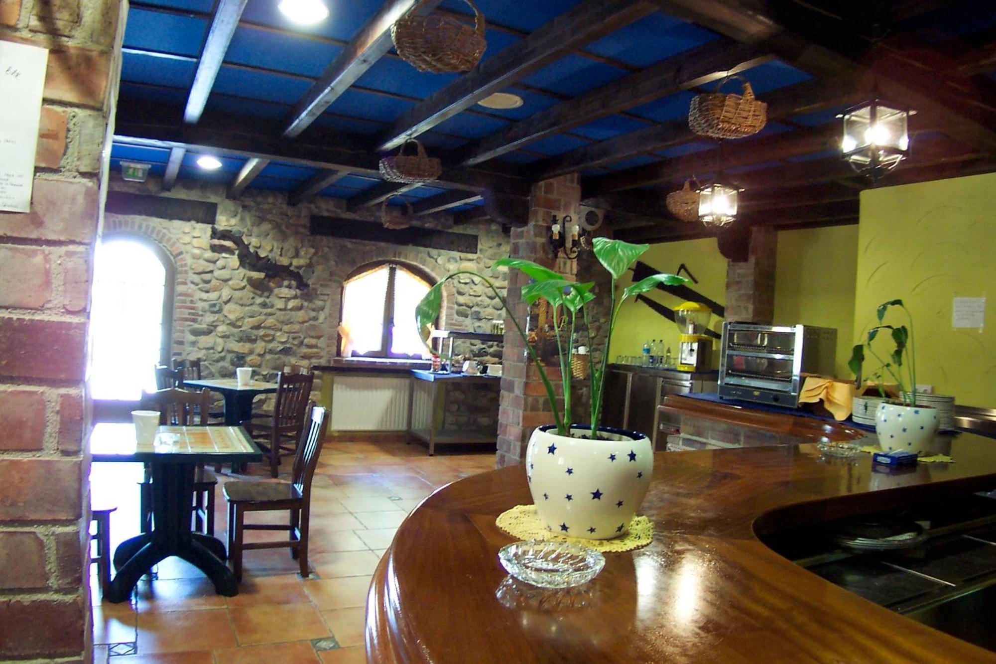 Conjunto Hotelero La Pasera Soto De Cangas Exterior photo